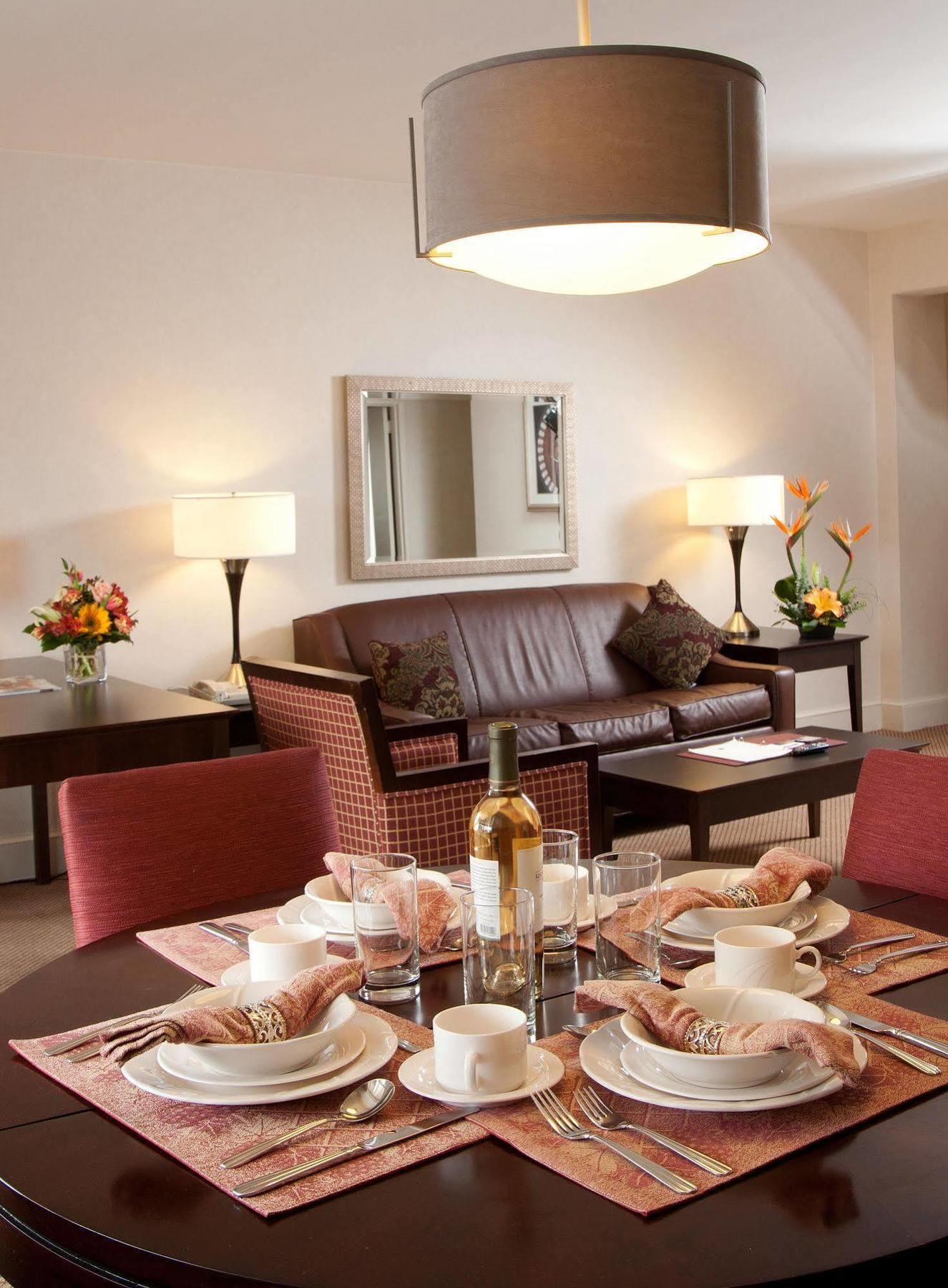 The Virginian Suites, Ascend Hotel Collection Арлингтон Экстерьер фото